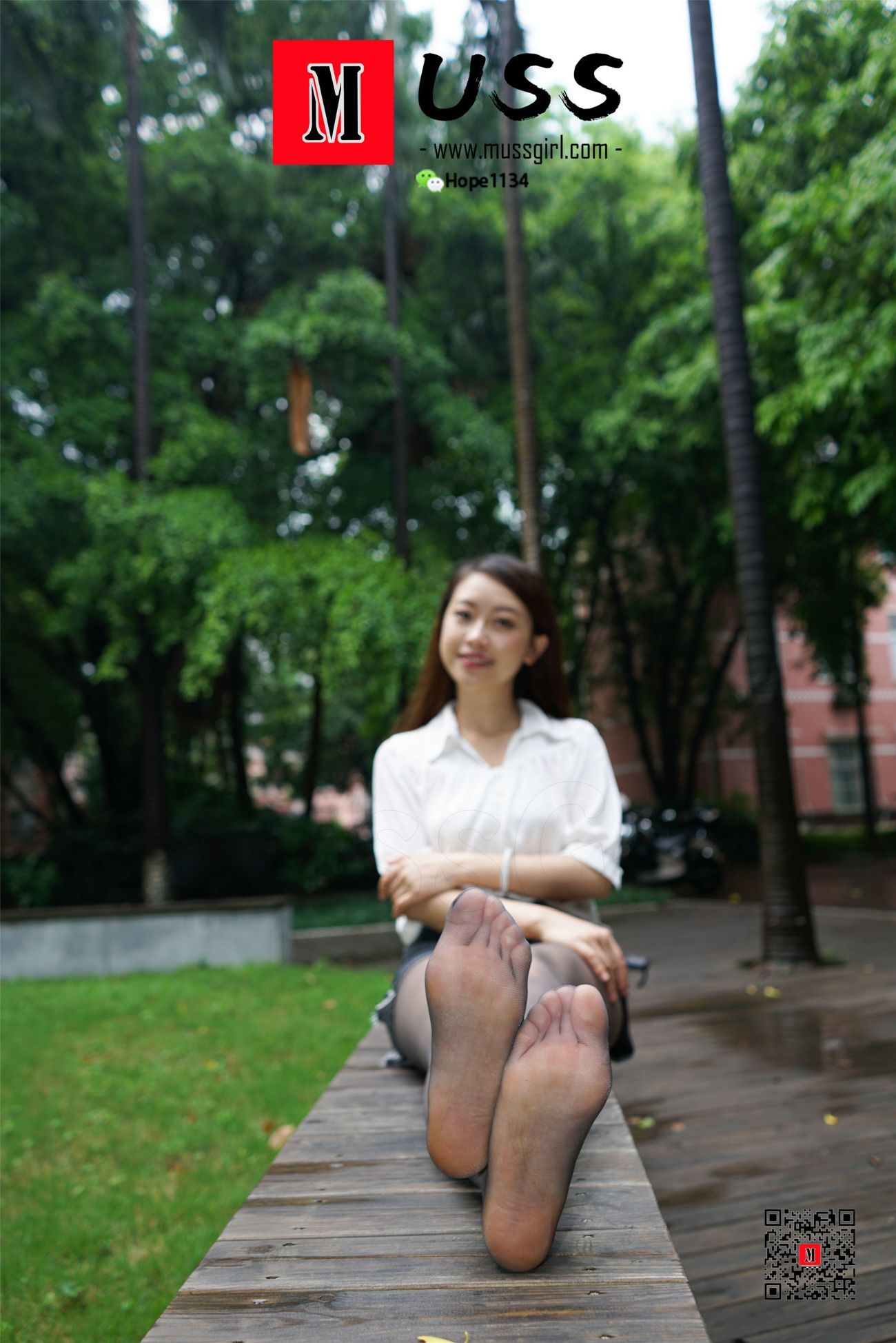 MussGirl慕丝女郎  NO.049 超越丝袜的美